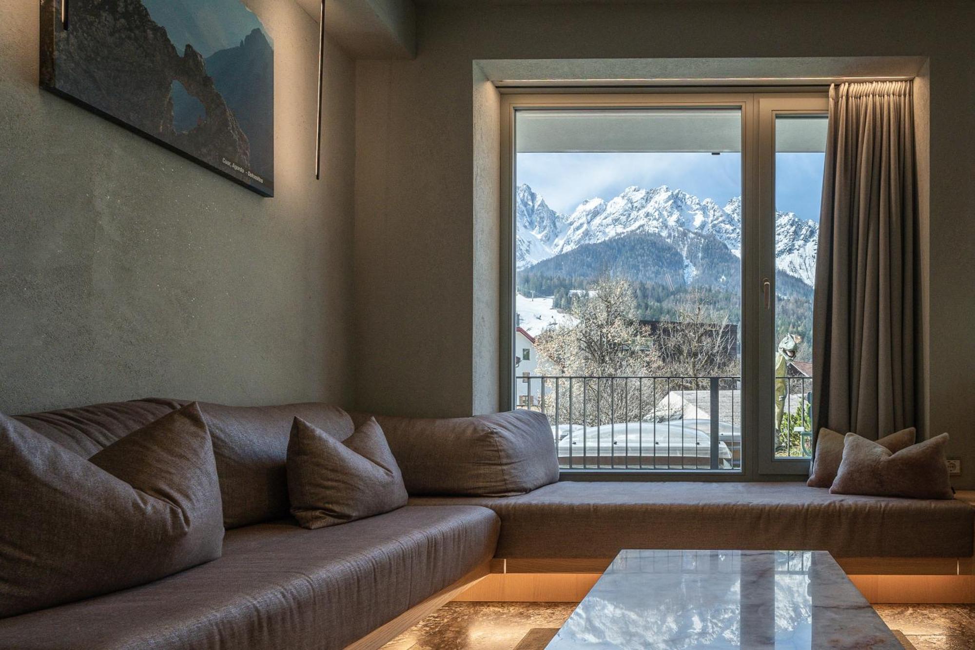 Wachtler Dolomite Aparthotel 3*